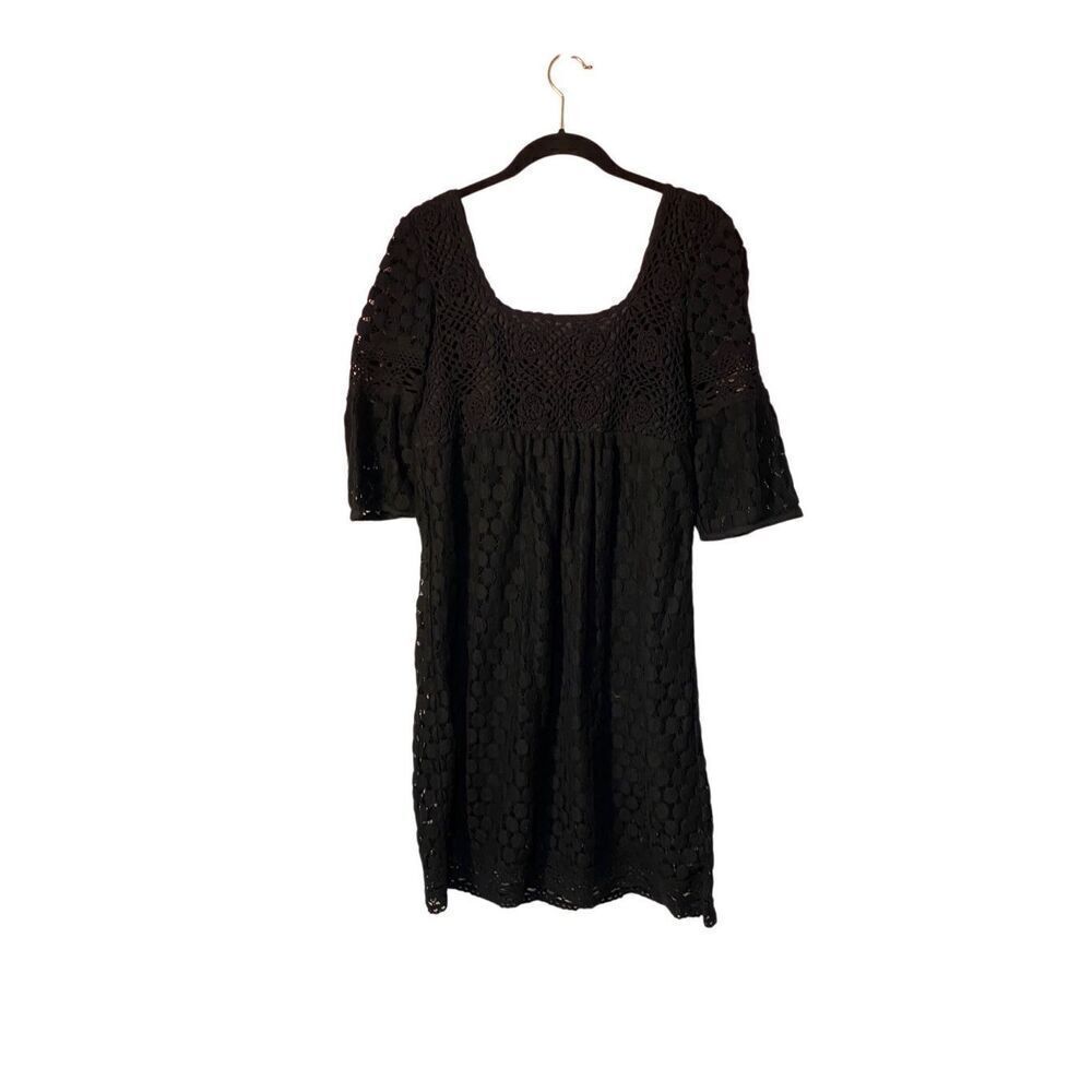 Solitaire Woman’s Black Lace Crochet Mini Dress Size Medium